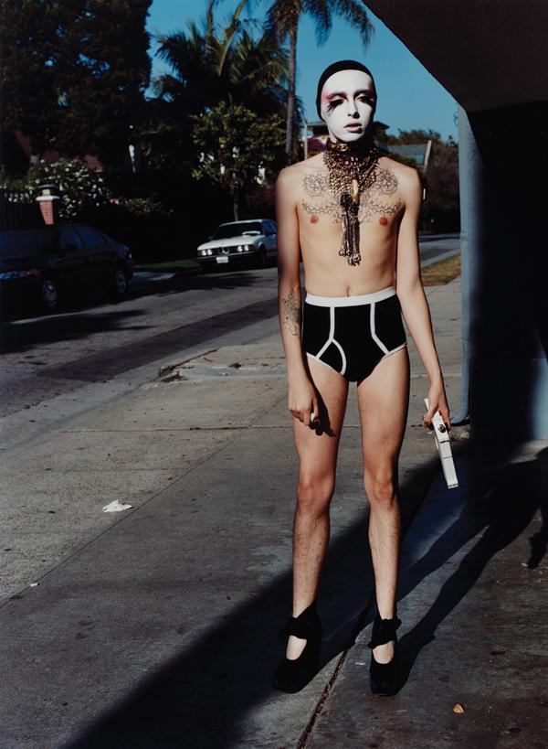 Alexa Chung Falls Texas New Madewell Film (VIDEO)