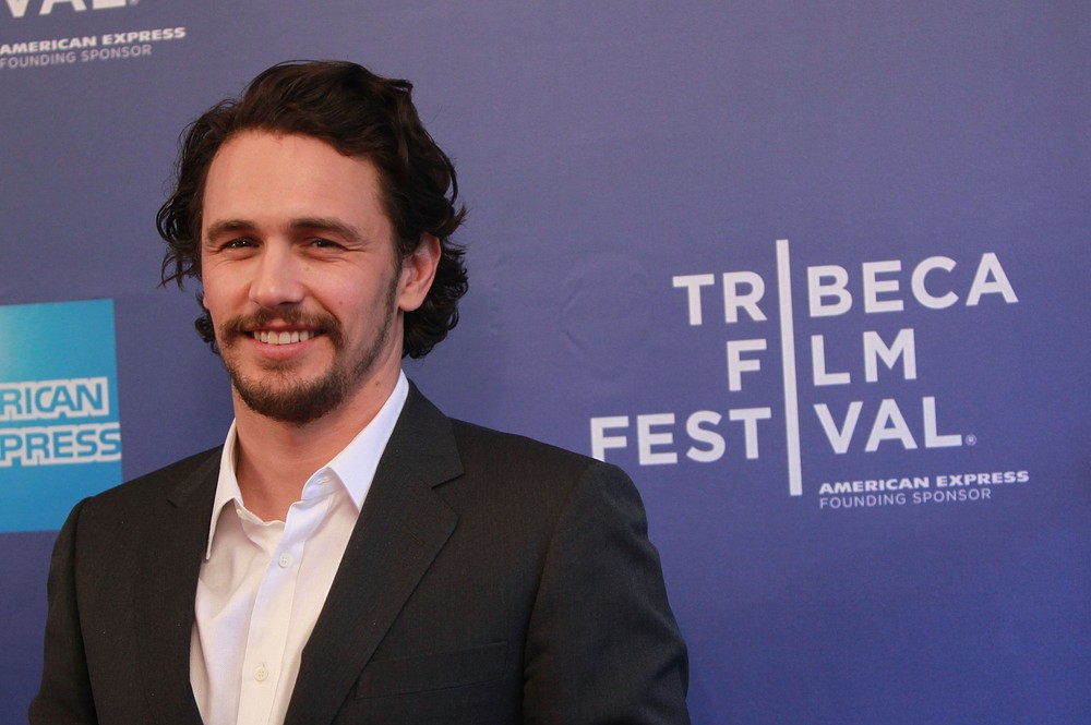 Adam Brody's Wife & Dating History