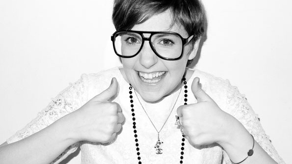 Lena Dunham Sort Of Apologizes For Working With Terry Richardson
