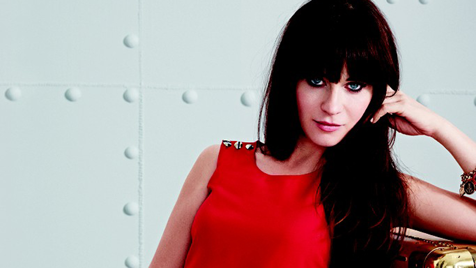 Katy Perry Posed as Look-Alike Zooey Deschanel Before Music Video