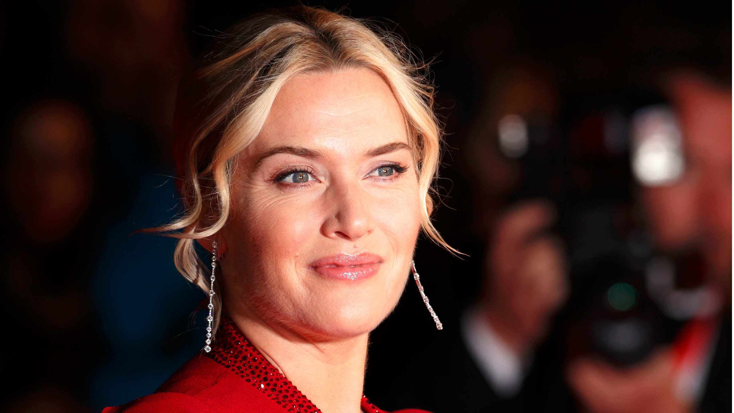 Kate Winslet's First L’Oréal Paris Campaign Is Here & It's Stunning