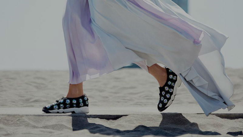 Article-Sneakers-Brodees_full-article-crop-middle