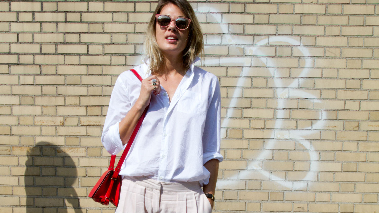 8 Clothing Items That Are Bad For Your Back