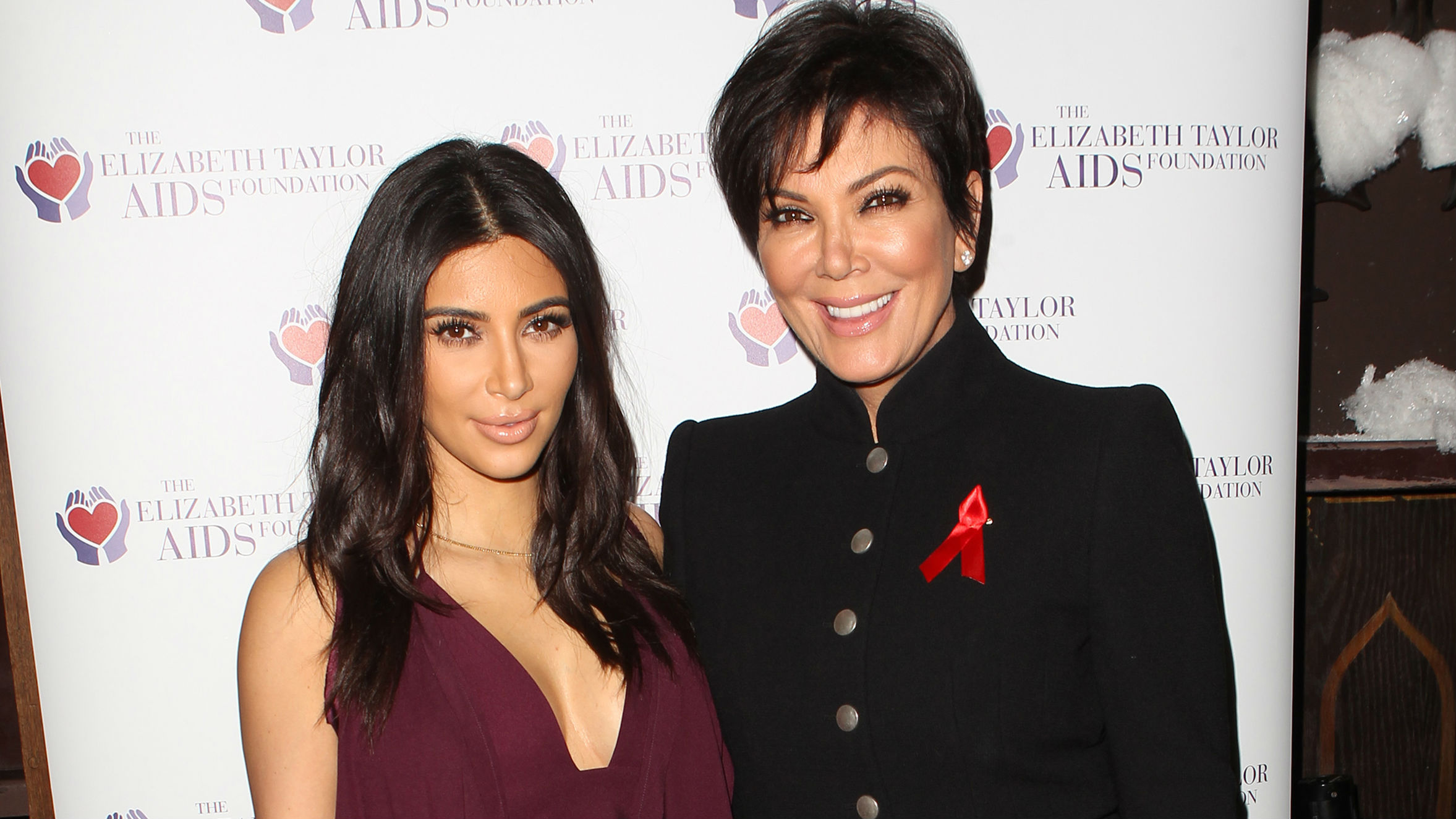 Kim Kardashian Disses Mom Kris' Style in a (Poorly Spelled) Email