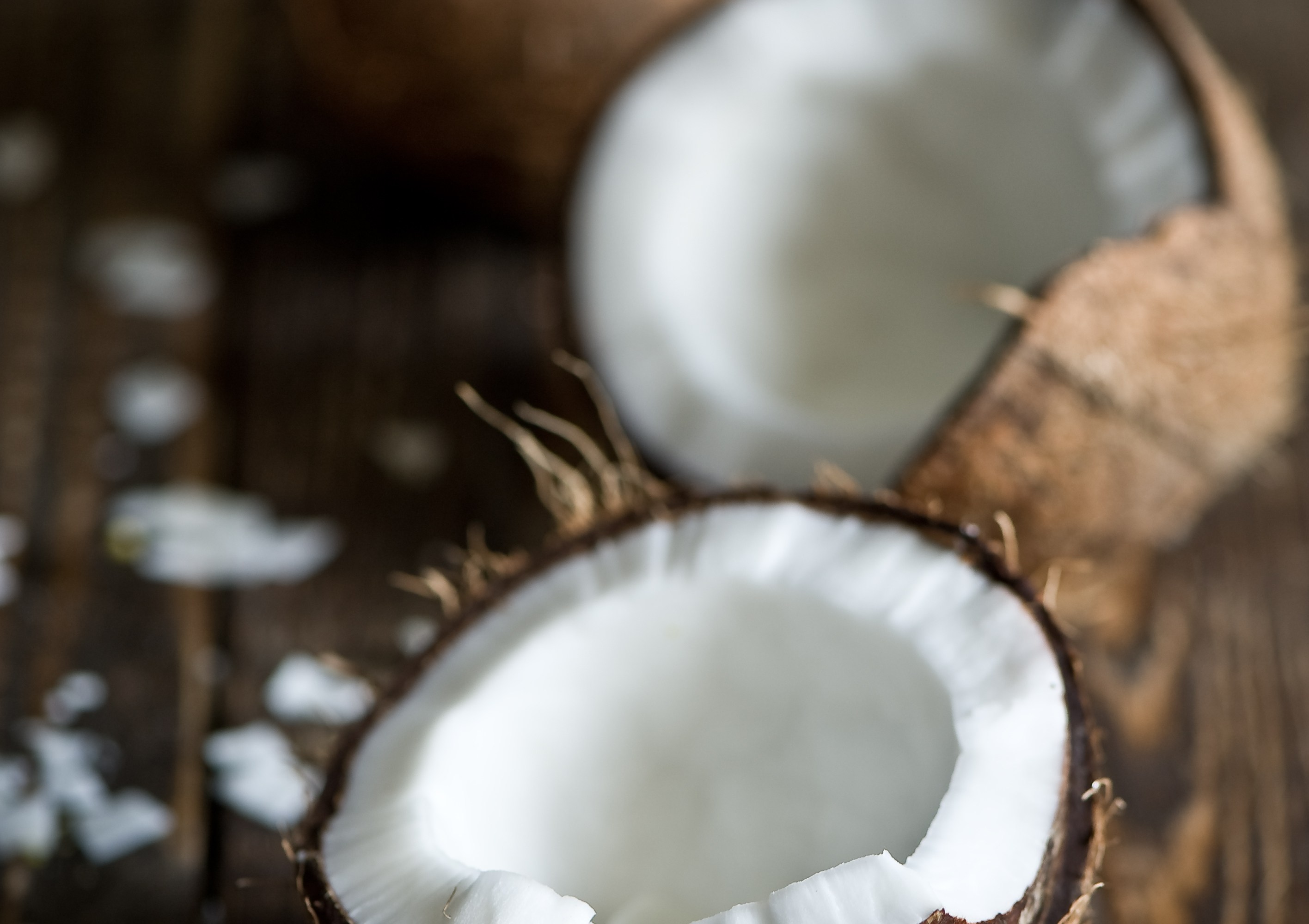 Zoë Kravitz Uses This Kopari Oil Everywhere & It's on Sale at Amazon