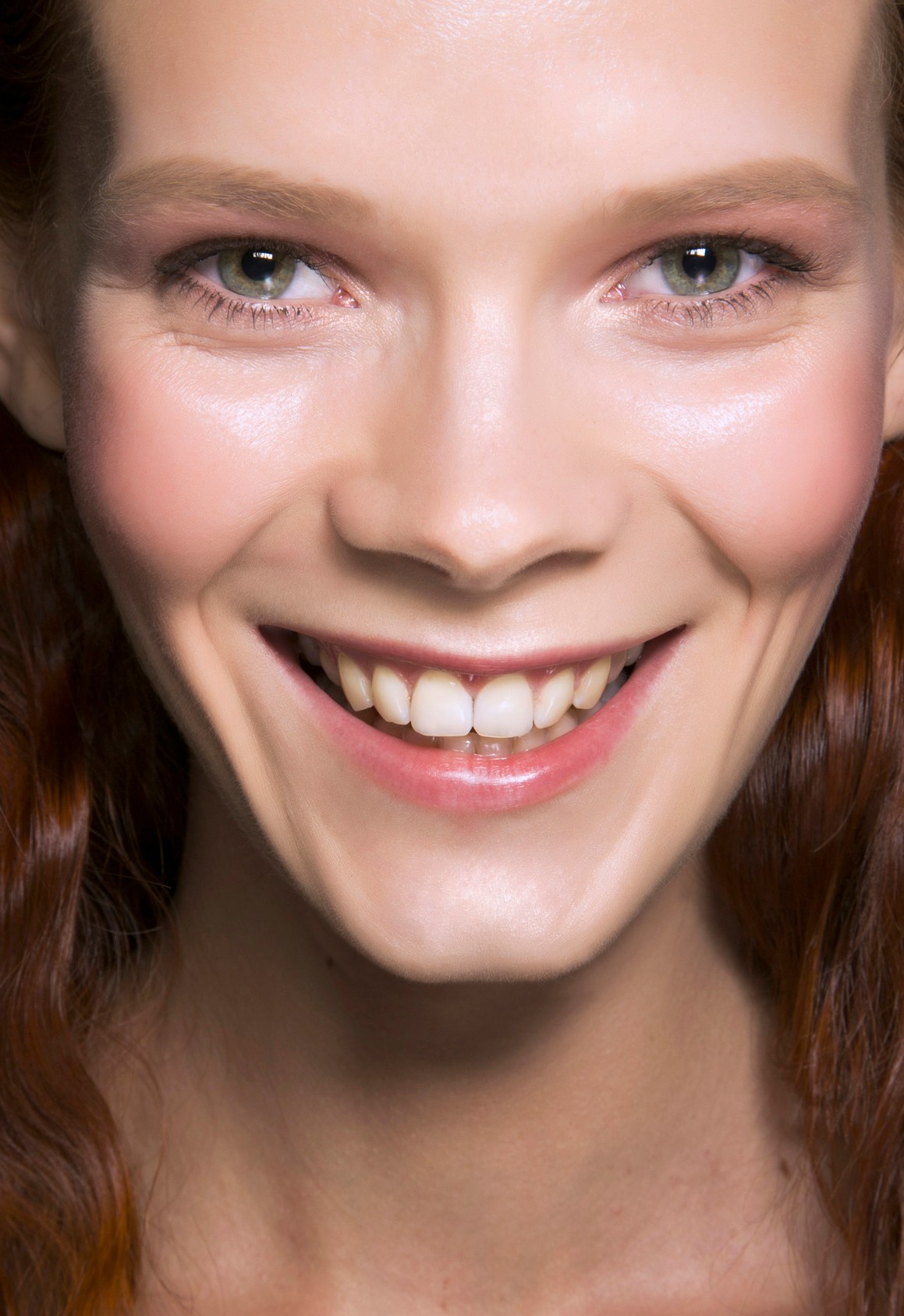 How to Do Your Eyebrows