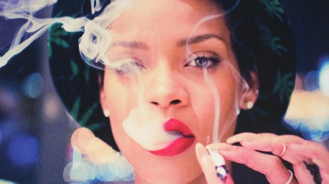 rihanna-smoking-wallpapers-14-e1400707997445