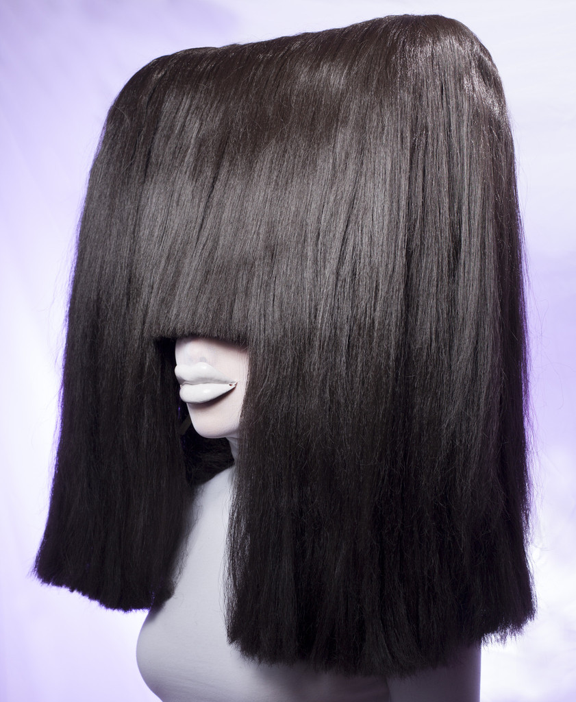 10 Halloween Beauty Hacks for Your Chicest Costume Ever