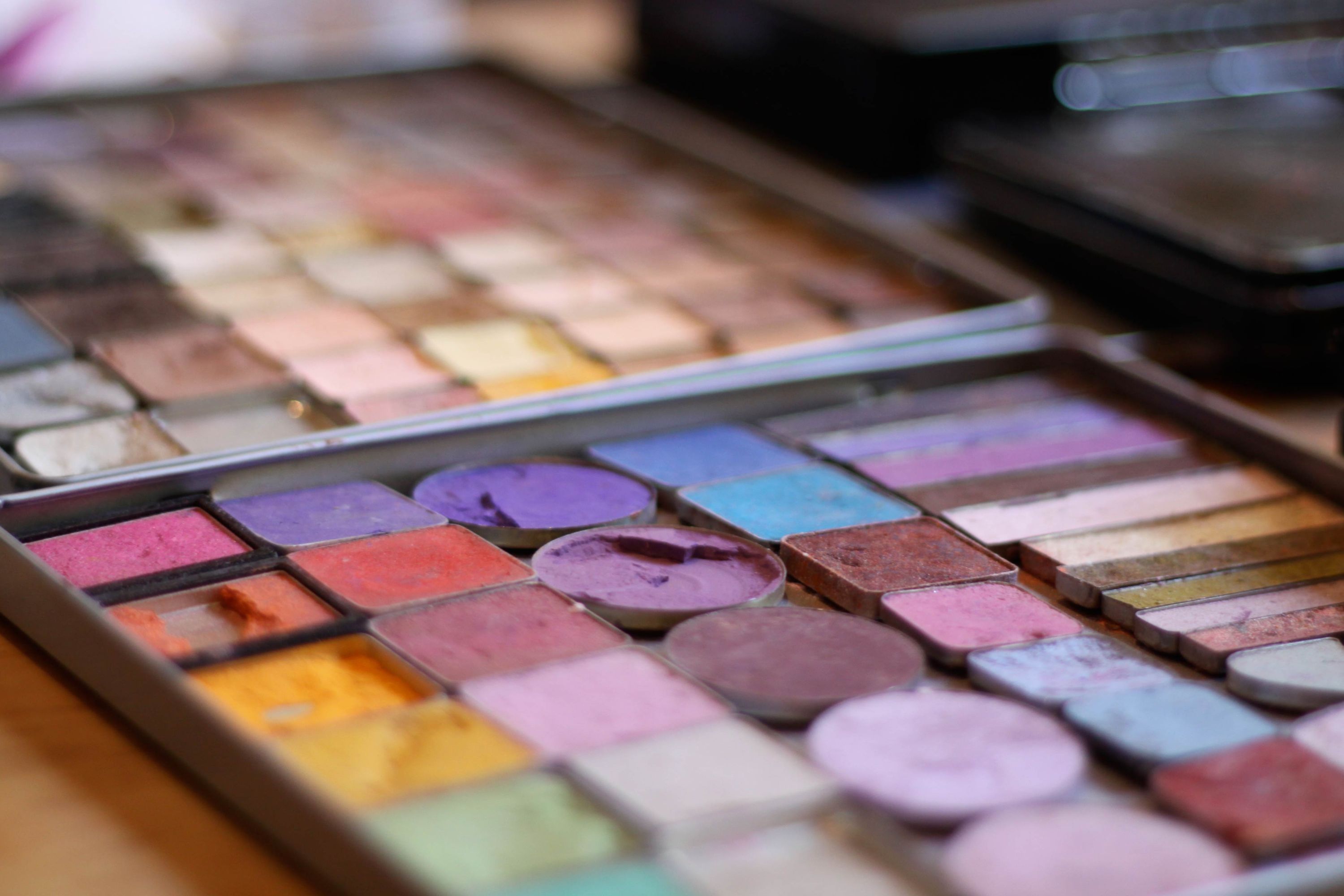 The 25 Absolute Best YouTube Beauty Vloggers