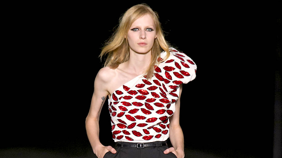 Saint Laurent Le 5 à 7 Hobo Bag & Dupes: Shop Shoulder Bags Here