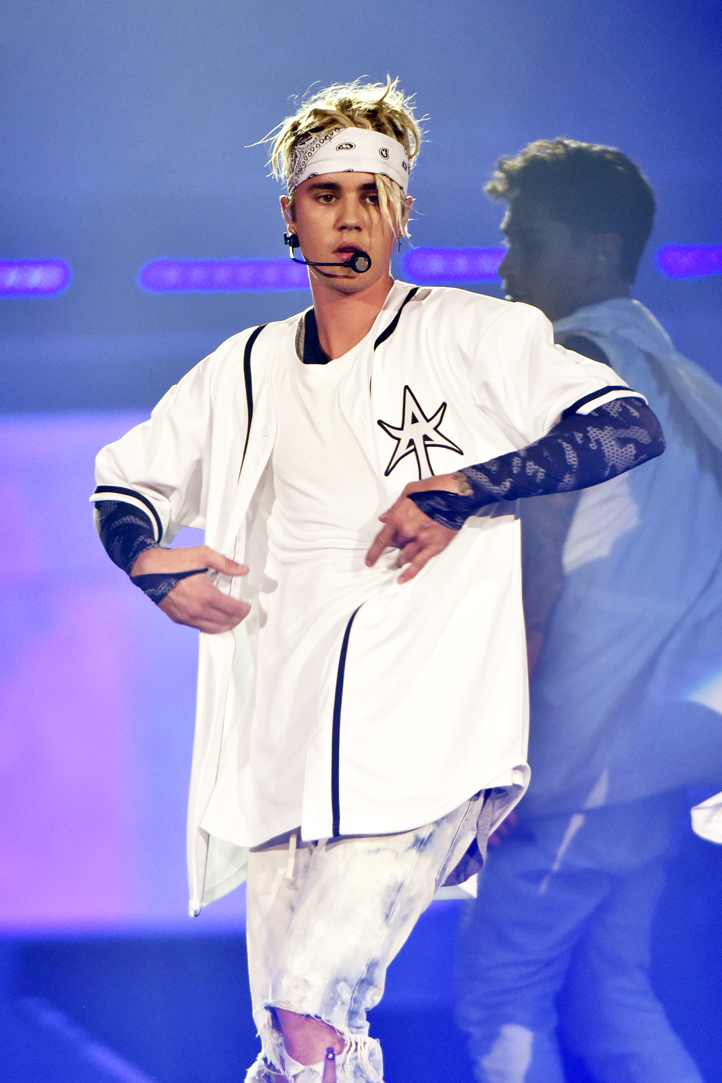 justin-bieber-wearing-bandana