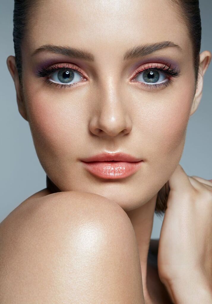 Rae Morris Makeup Masterclass