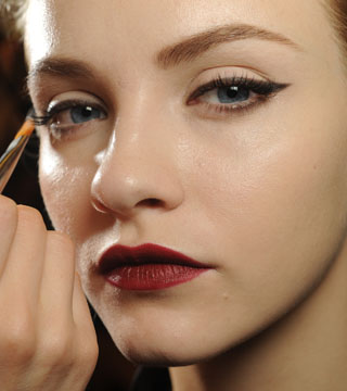 7 New Makeup Techniques Try Today