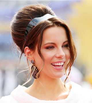 How To: Chrissy Teigen's Hair Chignon Oscars 2017