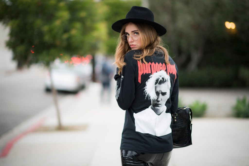 LOS ANGELES, CA - JUNE 11: Chiara Ferragni is wearing a black shirt from Justin Bieber a hat a black hat from lack of colors shoes from red highhells from Dior and a black bag from Balenciaga on June 11, 2016 in Los Angeles, California. (Photo by Timur Emek/Getty Images)