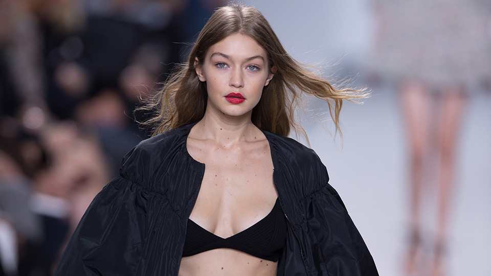 Serena Williams' Stuart Weitzman Summer 2020 Campaign Is So Stunning