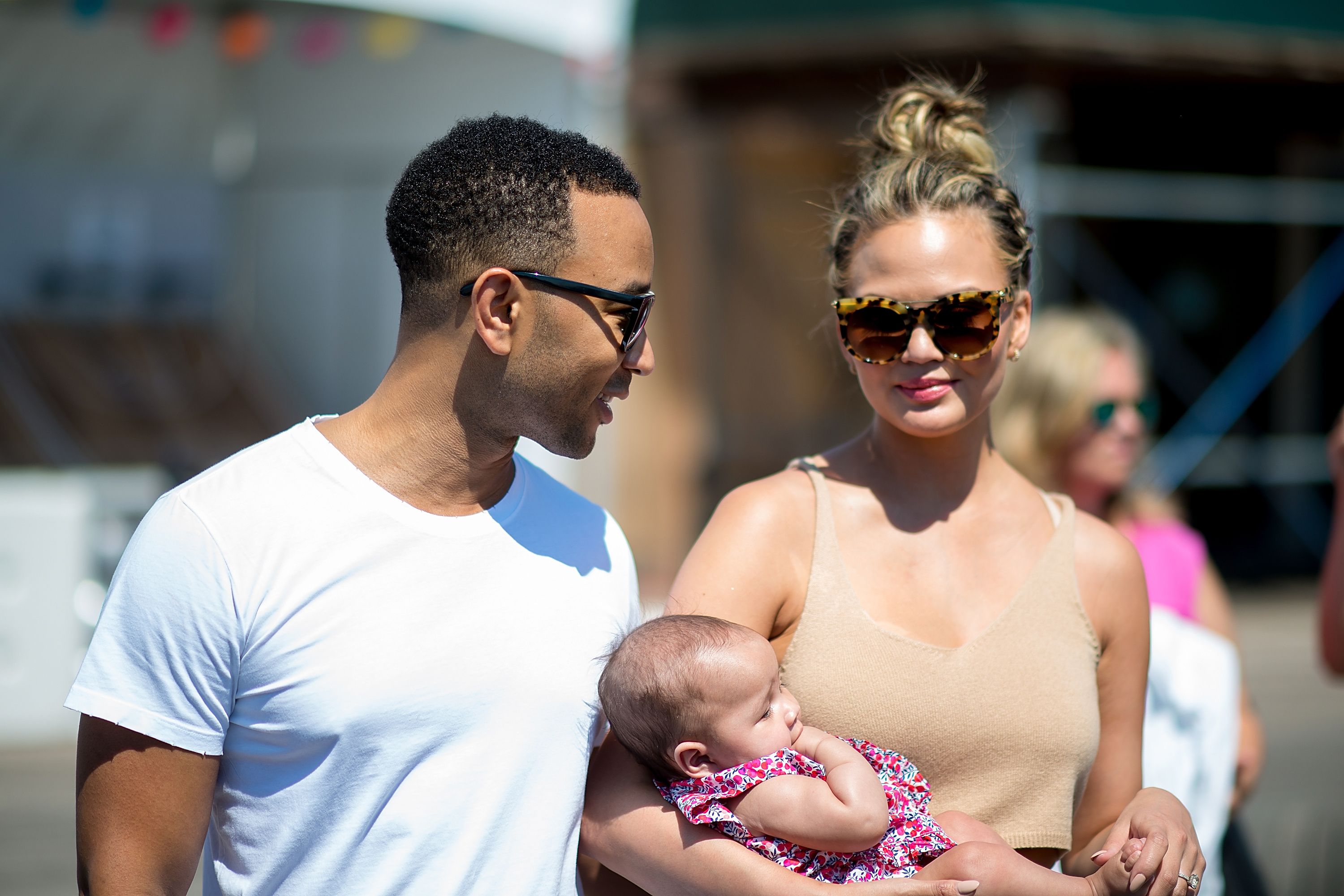 Chrissy Teigen & Luna's Twin Photo Is Literally Like Seeing Double
