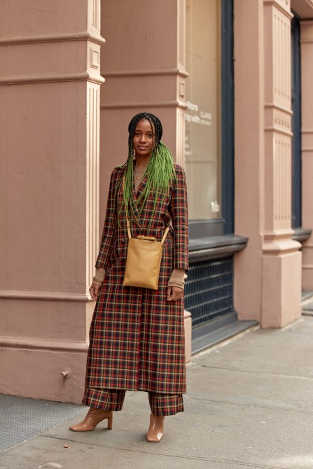 STYLECASTER | 7 Habits of Highly Stylish People