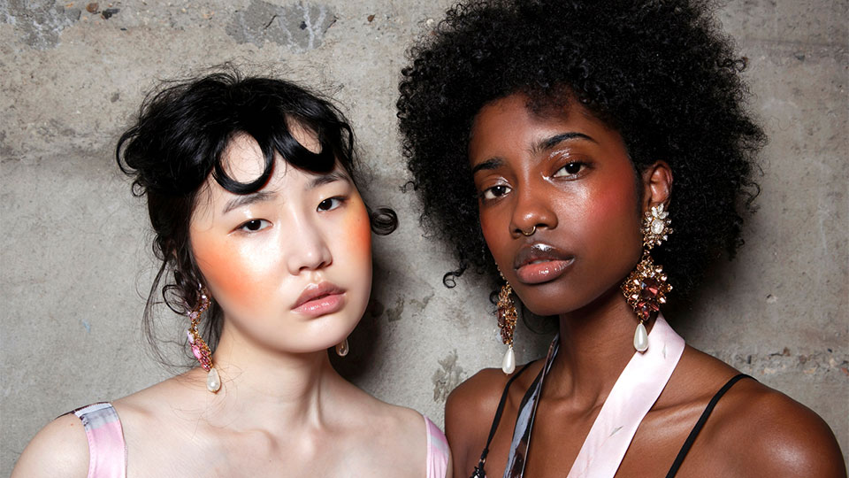 Models Hot Oil Treatments