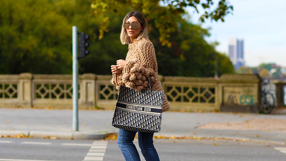 How to Wear This Season's Popcorn Sweater Trend