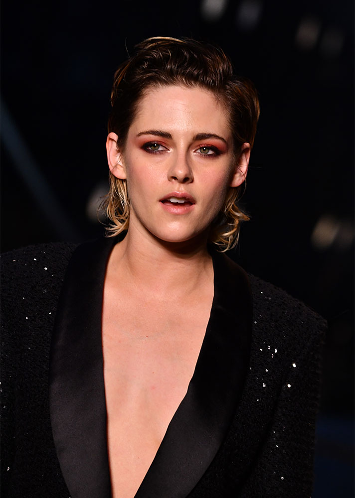 STYLECASTER | Celebrity Shag Hairstyles | Kristen Stewart