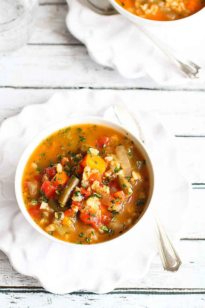 STYLECASTER | 12 Vegetarian Slow-Cooker Soups and Stews | Vegetable Barley Soup