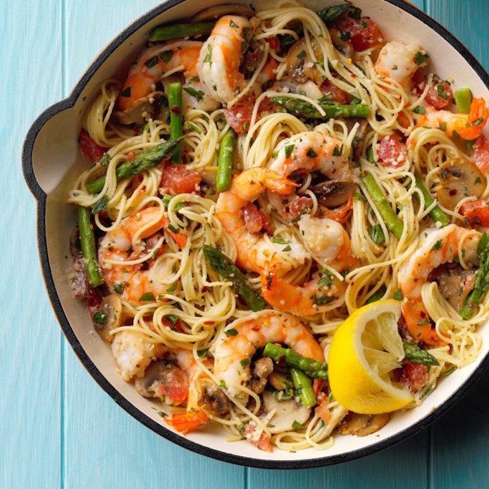 STYLECASTER | 17 Fancy Date Night Dinners That Are Actually Super Easy | Asparagus With Shrimp and Angel Hair