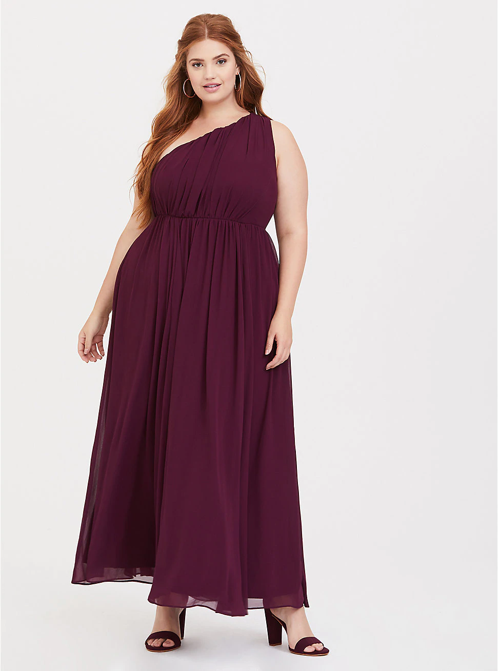 STYLECASTER | Plus-Size Maxi Dresses on Sale