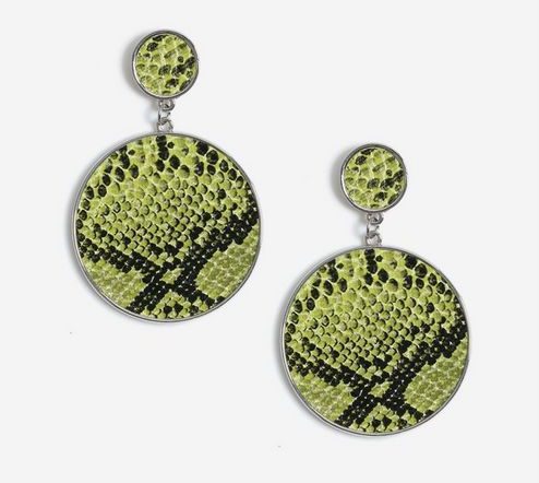 STYLECASTER | Green Clothes for St. Patrick's Day