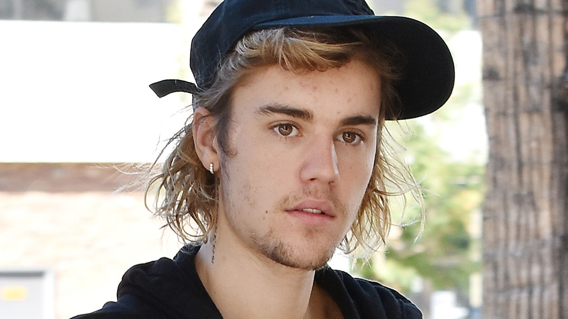 Justin Bieber Messages Fans Fear Anxiety