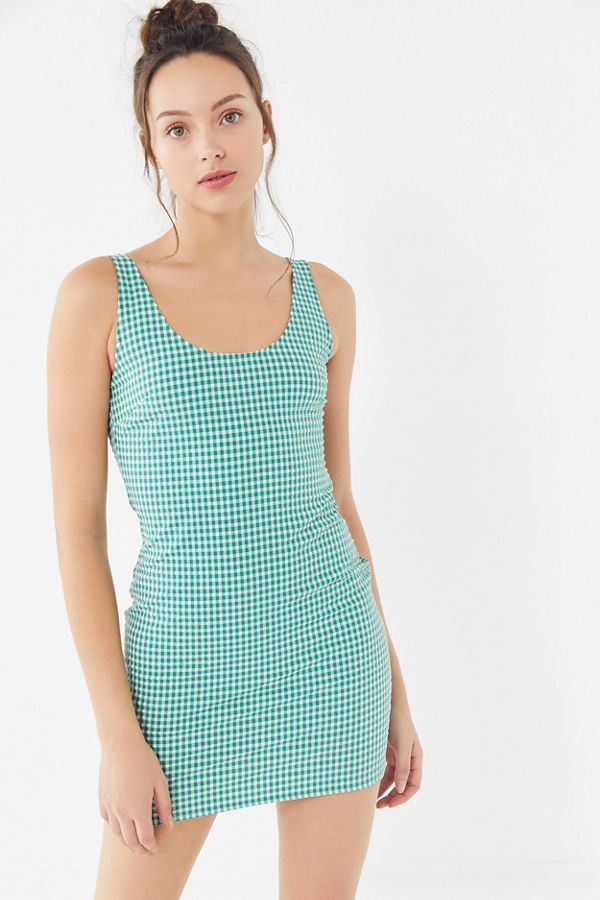 STYLECASTER | Green Clothes for St. Patrick's Day