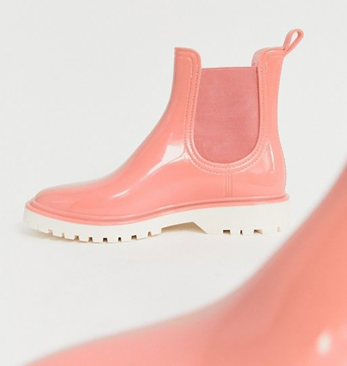STYLECASTER | Cute Rain Boots Exist, and We've Found Them