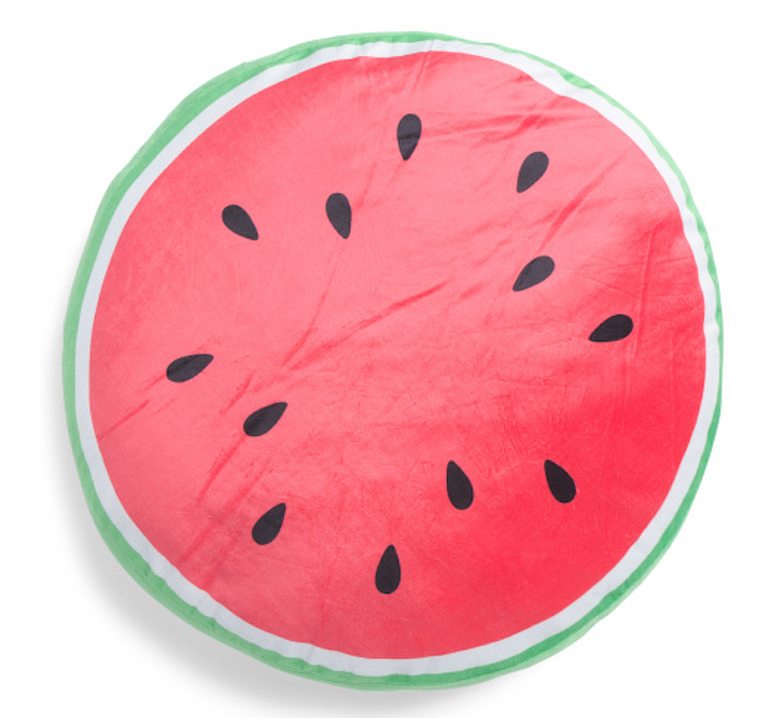 STYLECASTER | Outdoor Decor Ideas For Throwing the Ultimate Backyard Bash