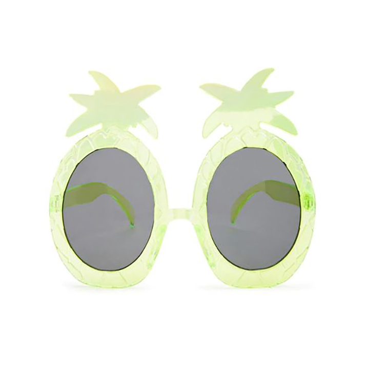 STYLECASTER | Summer Sunglasses Are the Cherry on Top of Any Seasonal Sartorial Sundae