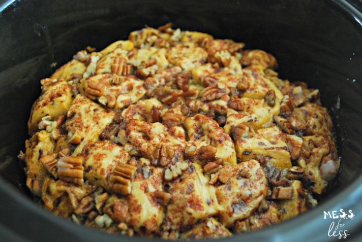 STYLECASTER | Slow-Cooker Cake Is the Summer Dessert You Didn't Know You Needed | Cinnamon Roll French Toast