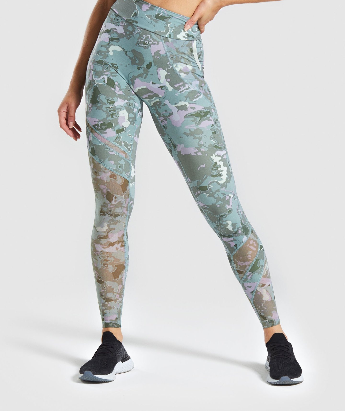 These Stylish Activewear Leggings (Almost) Motivated Me to Workout Today | STYLECASTER