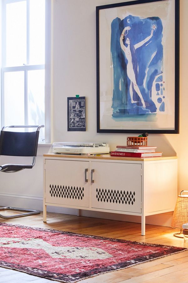 Urban Outfitters' Summer Sale Wants You to Fill Your Home with Affordable Decor | STYLECASTER