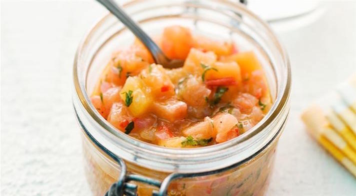 STYLECASTER | 17 Slow-Cooker Indian Recipes That Are Better Than Takeout | Mango Chutney