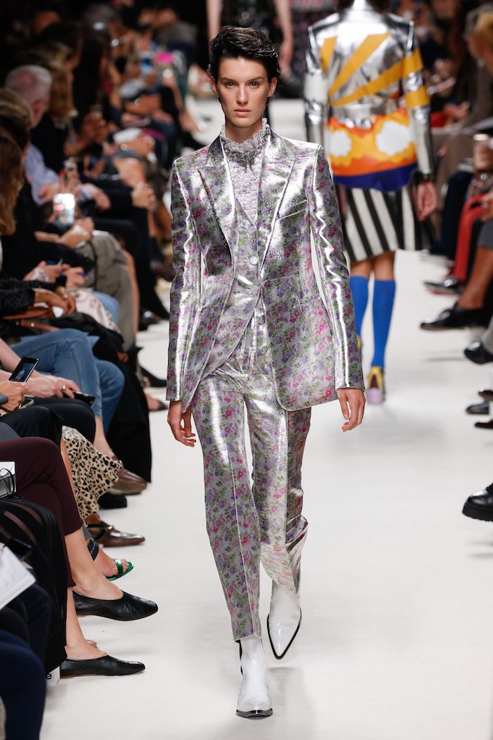 STYLECASTER | Paris Fashion Week Runways