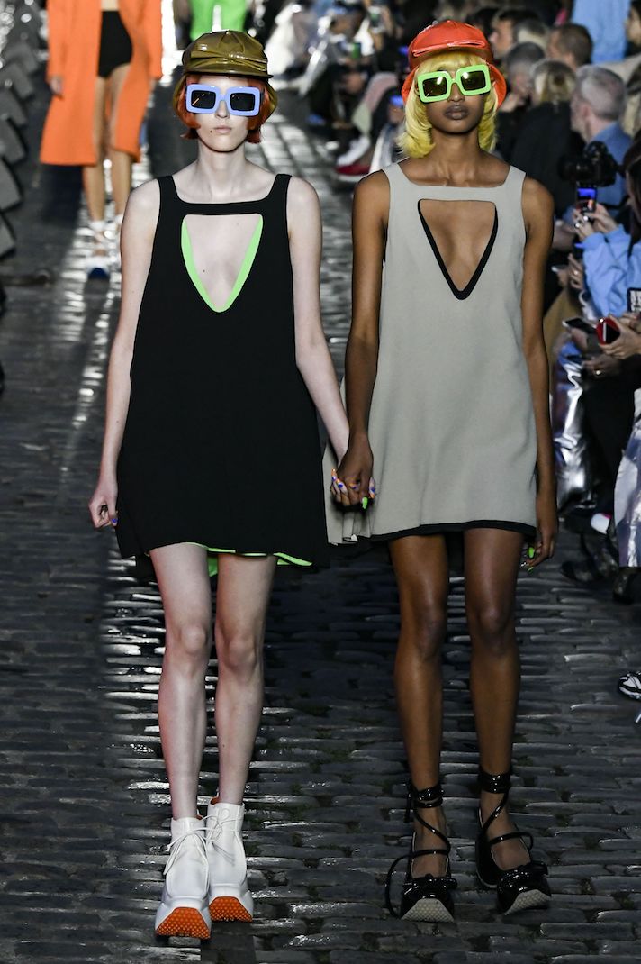 STYLECASTER | Paris Fashion Week Runways