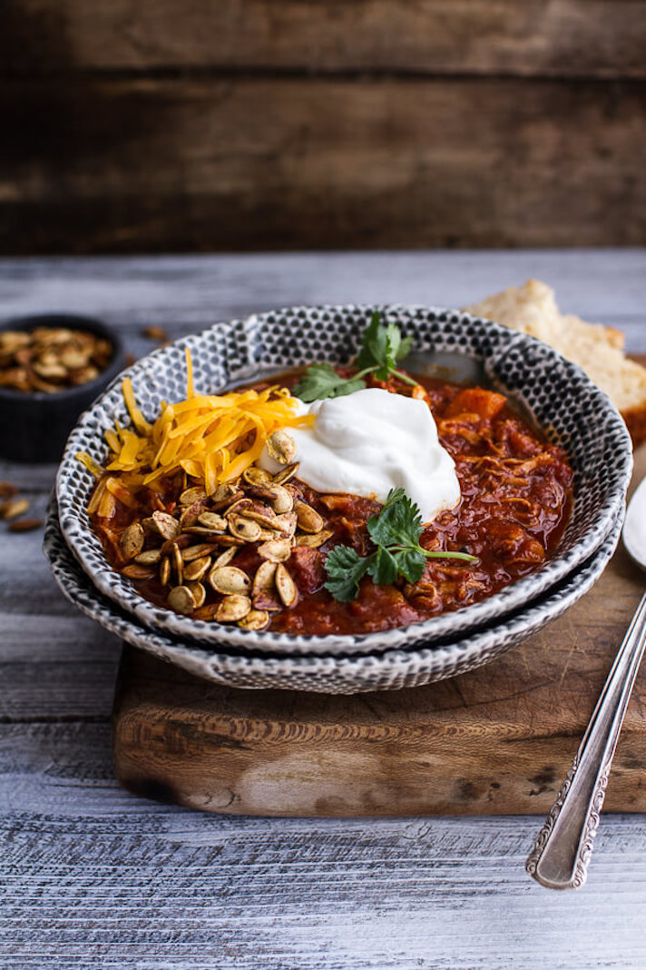STYLECASTER | 17 Ways to Eat Canned Pumpkin For Dinner | Crockpot Chipotle Pulled Pork Pumpkin Chili