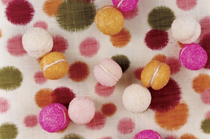STYLECASTER | Glitter-Filled Recipes for New Year's Eve | Glittering Lemon Sandwich Cookies