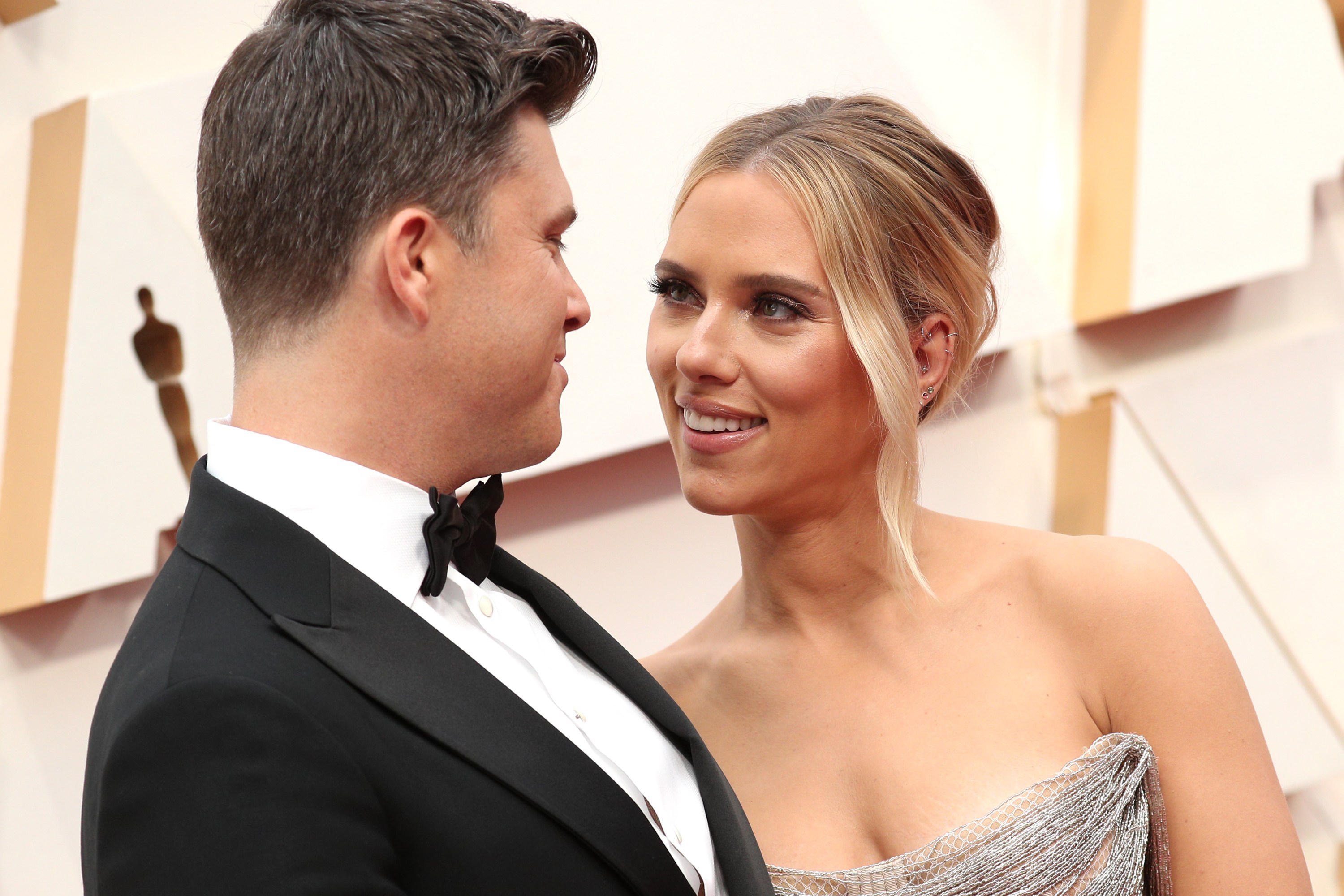 Colin Jost & Scarlett Johansson Oscars 2020 Lead