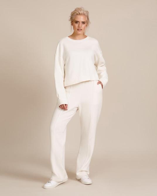 STYLECASTER | 11 Honore Private Label Drop Two