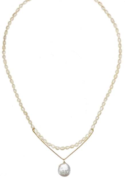 STYLECASTER | Pearl Jewelry Trend 