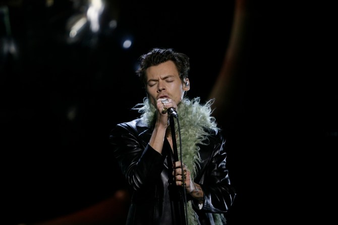 STYLECASTER | Harry Styles GRAMMYs
