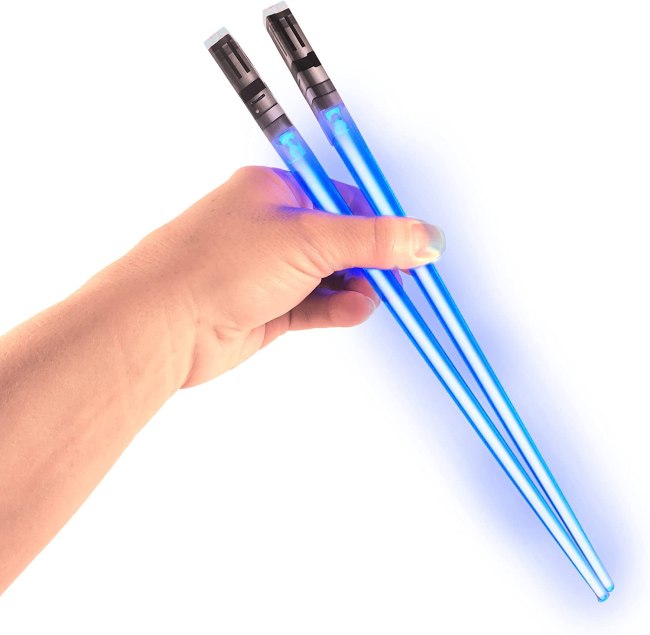 'Star Wars' Lightsaber Chop Sticks