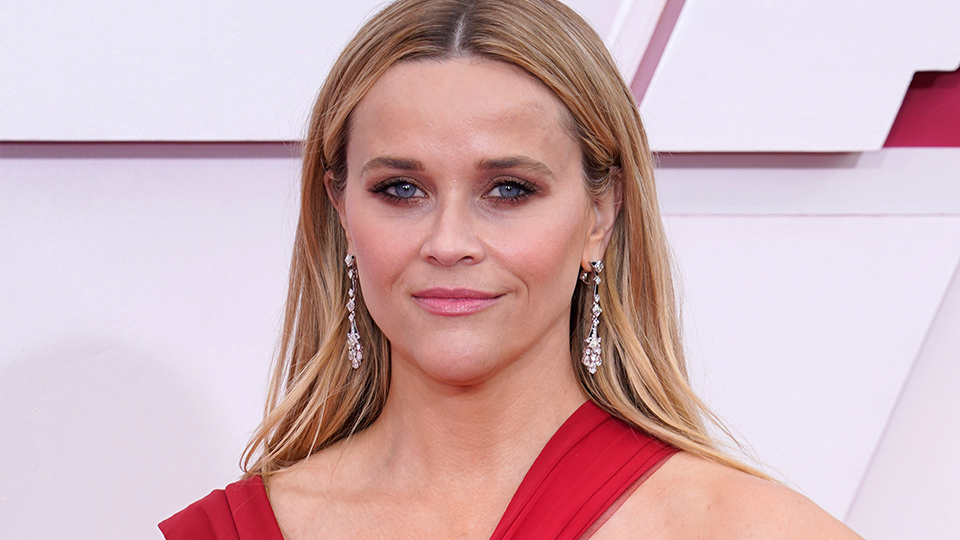 STYLECASTER | Reese Witherspoon Oscars 2021 Look
