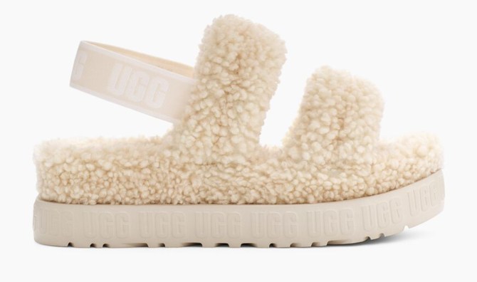 STYLECASTER | UGG Slippers