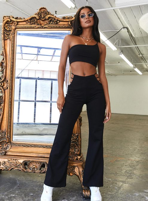 STYLECASTER | Party Pants Trend